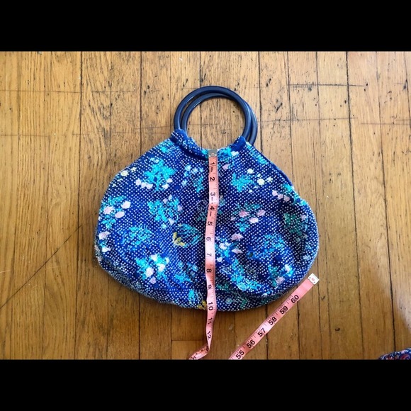 70s Vintage Beaded Bucket Bag w Round Lucite Handles - Picture 10 of 10